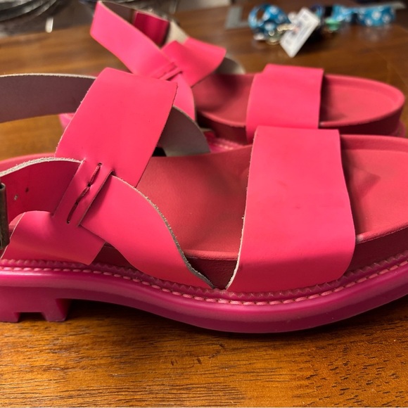John Fluevog Anne Sui hot pink collaboration sStrappy Sandals nearly perfect W10 - Picture 7 of 16
